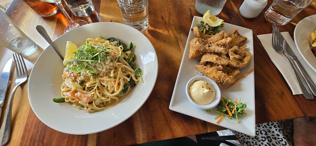 The Deck Busselton - Hospitality and gastronomy