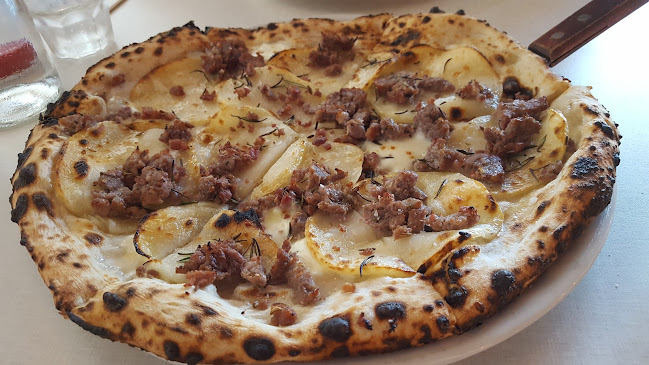 Pizza Riccardo - Hospitality and gastronomy