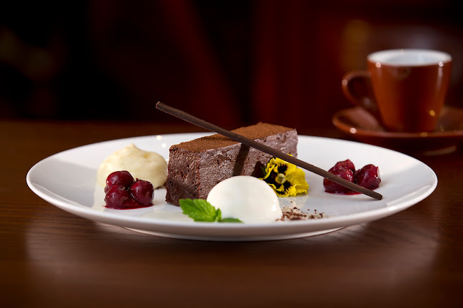 Comentarii opinii despre The Lab