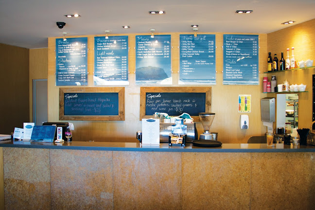 Cabarita Beach Hotel - Beach Bar & Grill - Sydney