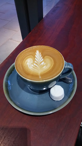 Comentarii opinii despre Atlas Cafe