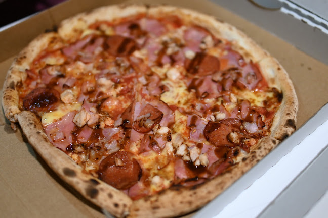 Queen Caterina Pizza e Birra - East Melbourne