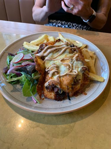 The Lucky Squire - Broadbeach