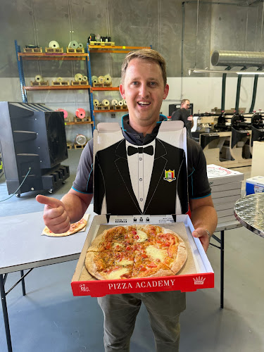 Nunzio's Mobile Pizza - Hospitality and gastronomy