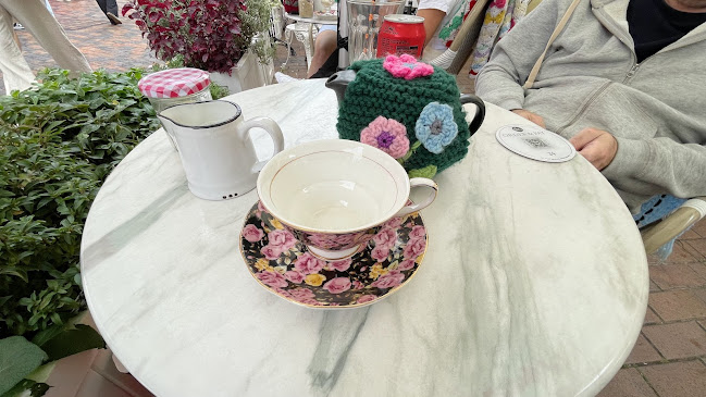 Comentarii opinii despre The Tea Cosy