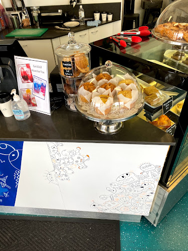 Comentarii opinii despre Cafe Connect