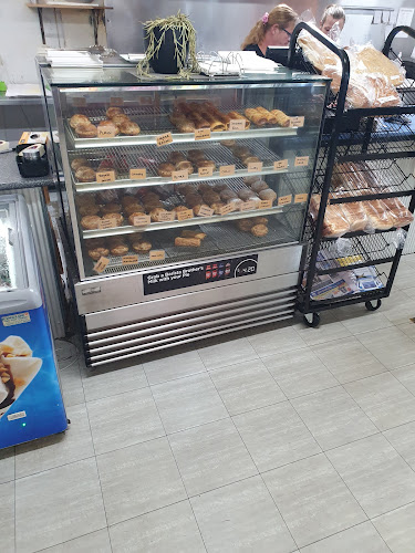 Wardell Pie Shop - Hospitality and gastronomy