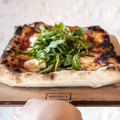 Opinii despre 3 GRAINS Pizza în Williamstown - Hospitality and gastronomy