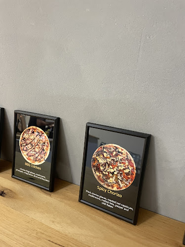 Comentarii opinii despre Chilli Jam Pizza