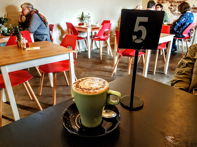 Cannibal Creek Bakehouse - Hospitality and gastronomy