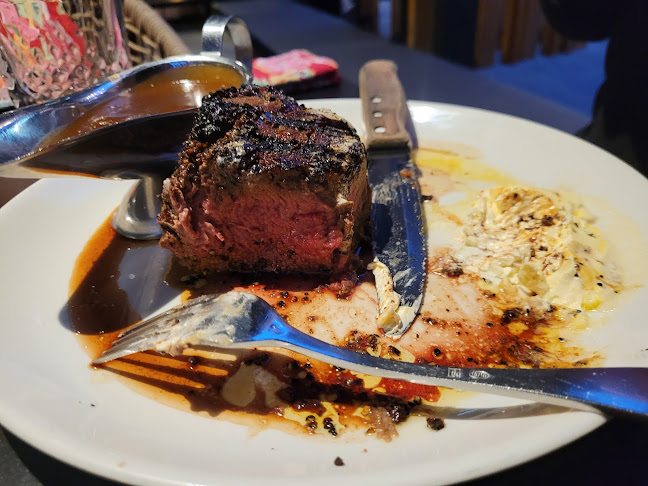 Comentarii opinii despre St. Albi Bar & Eatery