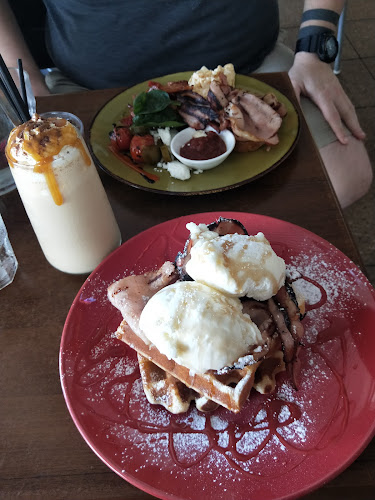 Greenout Cafe and Bar - Hospitality and gastronomy