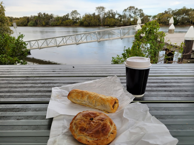 Comentarii opinii despre Wardell Pie Shop