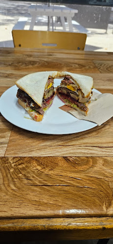 99Jericho Road, Moorland NSW 2443