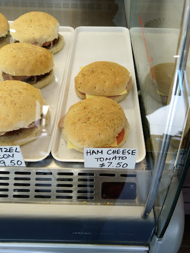 Iron Knob Bakery & Deli - Fyshwick