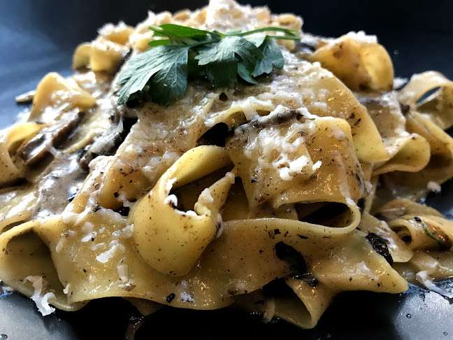 110 Keilor Rd, Essendon VIC 3040