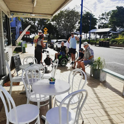 Opinii despre Hatch Design & Creative Store în Urangan - Hospitality and gastronomy