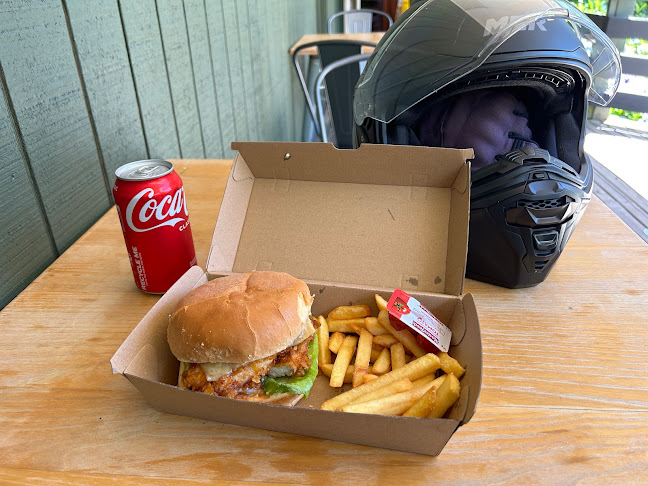 415 Cameron Dr, Mount Macedon VIC 3441