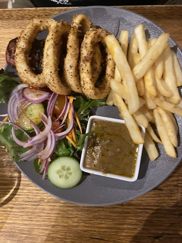 16 Victoria St, Bunbury WA 6230