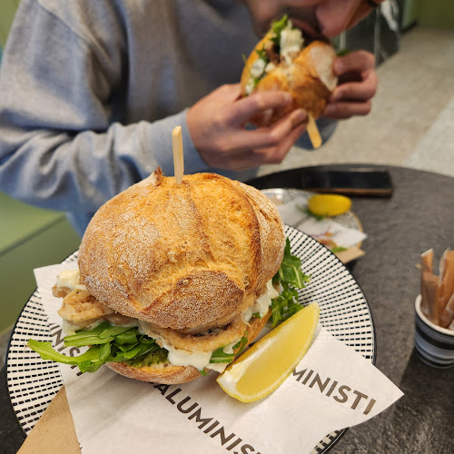 Saluministi Docklands - Hospitality and gastronomy