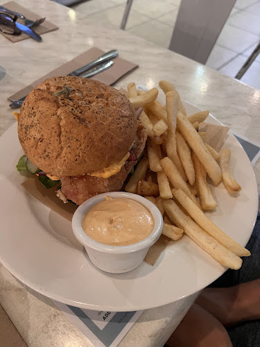 Caloundra Hotel - Caloundra