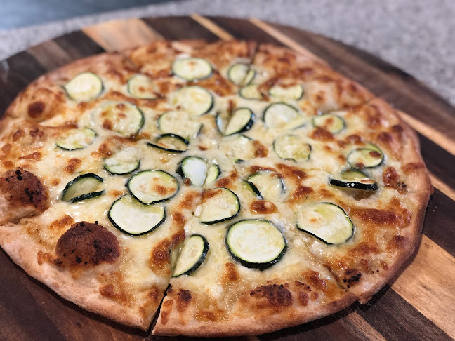 Pizza Face - Biggera Waters