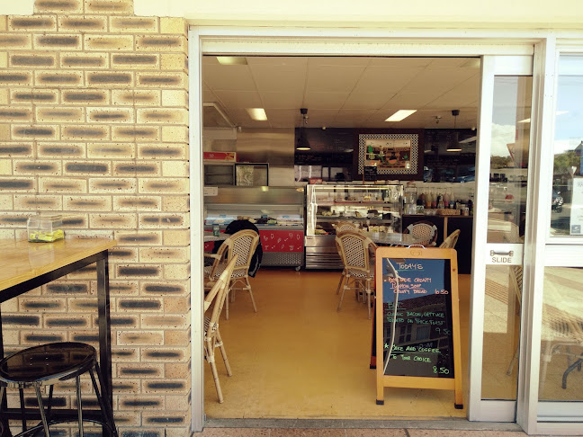 Comentarii opinii despre Main Street Cafe