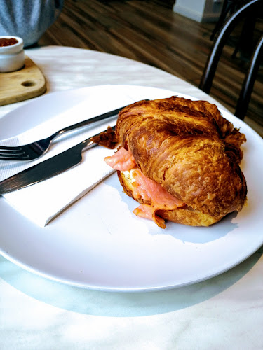 Johnston & Miller - Hospitality and gastronomy