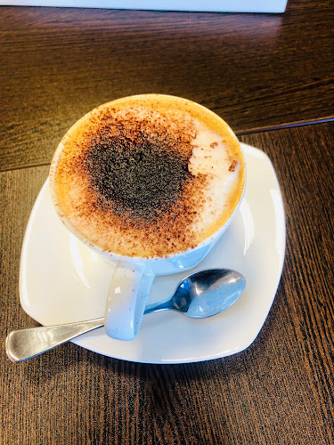 Trackside Cafe & Lunchbar - Clarkson