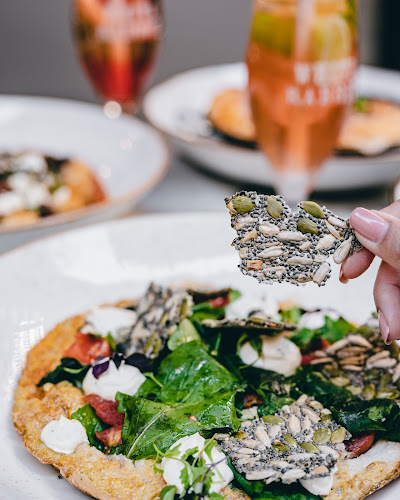 Comentarii opinii despre White Rabbit Sydney CBD