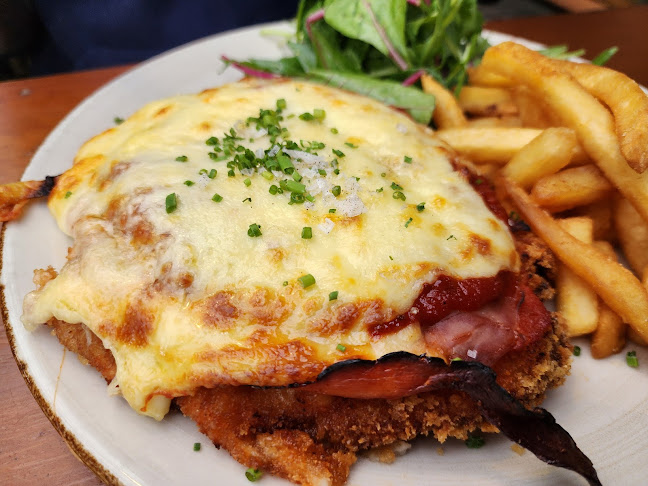 260-262 Ferntree Gully Rd, Notting Hill VIC 3168