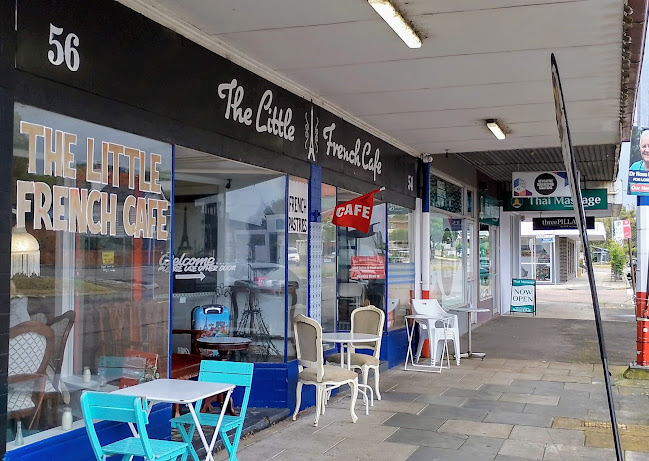 Comentarii opinii despre The Little French Cafe