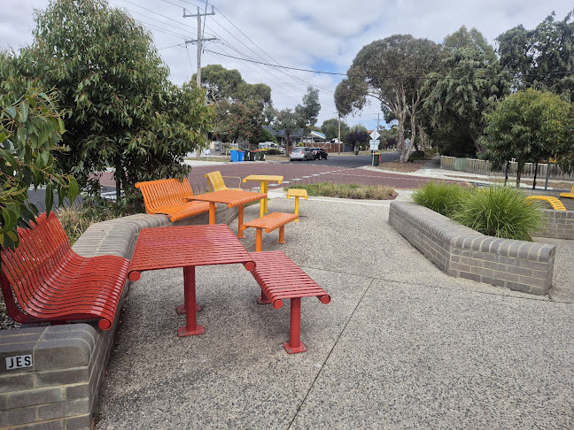 Melba Café - Sunbury