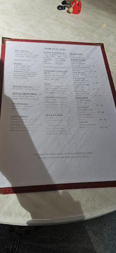 Comentarii opinii despre Poets Cafe