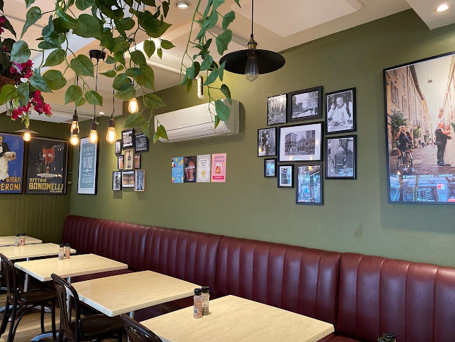 Via Della Spiga Italian Restaurant - Hospitality and gastronomy