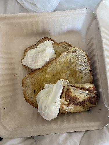 Yarnsy's Cafe & Art Space - Hospitality and gastronomy