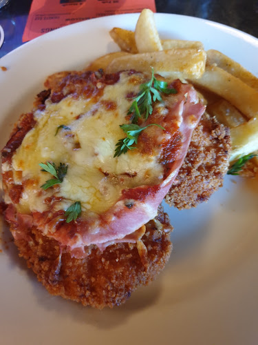 The Mallow - Ballarat Central