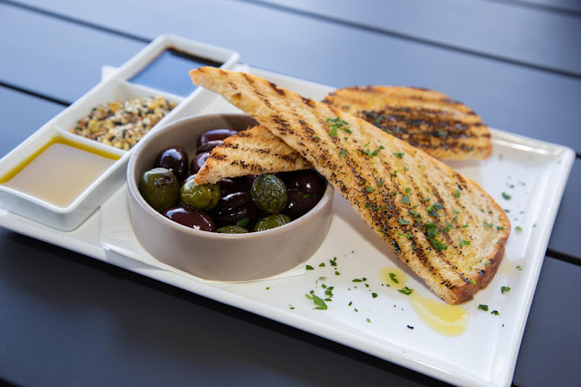 The Deck Cafe Lovedale - Sydney