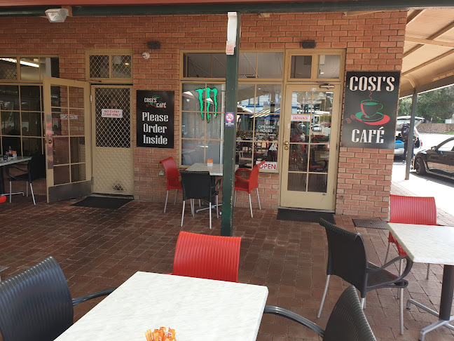 Cosi's Café - Hospitality and gastronomy