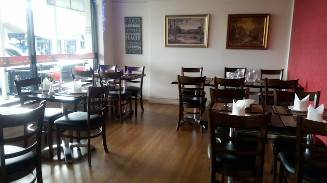 Comentarii opinii despre Muang Thong - Golden City Thai Restaurant