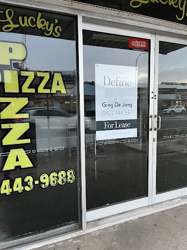 Comentarii opinii despre Lucky's Dial-A-Pizza