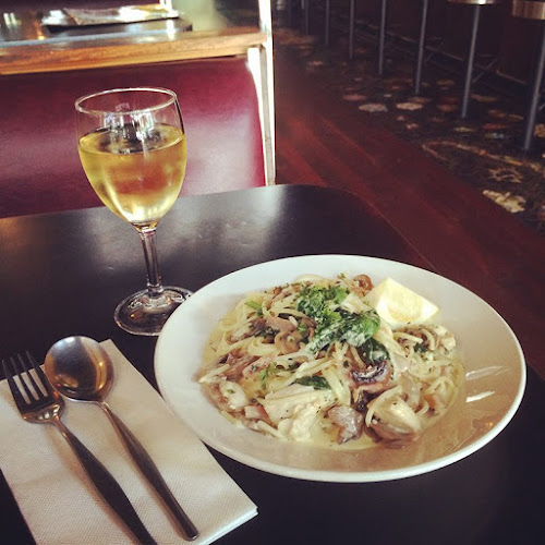 The Moon - Hospitality and gastronomy