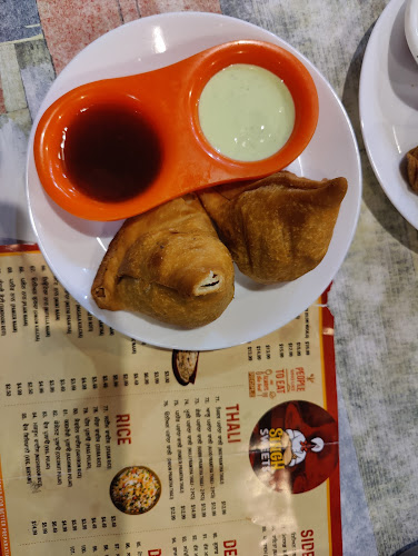 Comentarii opinii despre Singh Sweets & Punjabi Restaurant