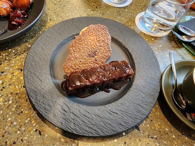 The Shared Table - Hospitality and gastronomy