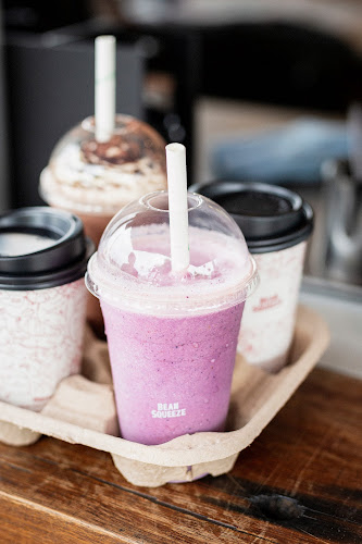 Opinii despre Bean Squeeze Shannon Ave în Geelong - Hospitality and gastronomy