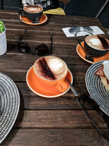 Comentarii opinii despre Palate & Ply Espresso Bar, Cafe & Roastery