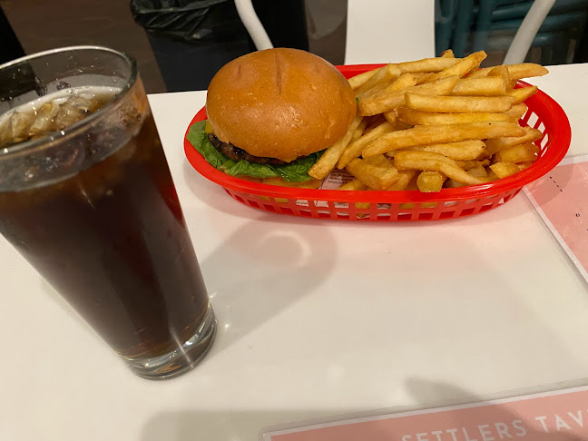 The Settler's Tavern - West Gosford