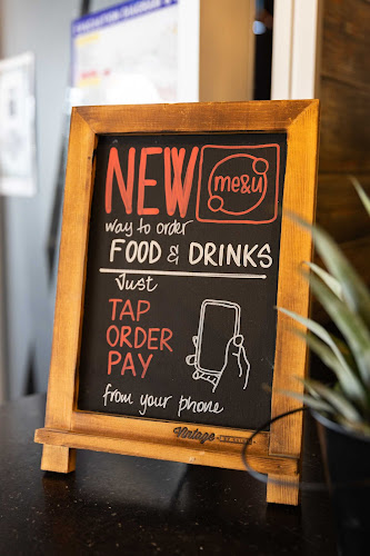 32 Bowman Rd, Caloundra QLD 4551