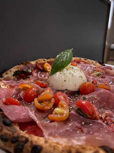 Comentarii opinii despre Elementi Restaurant