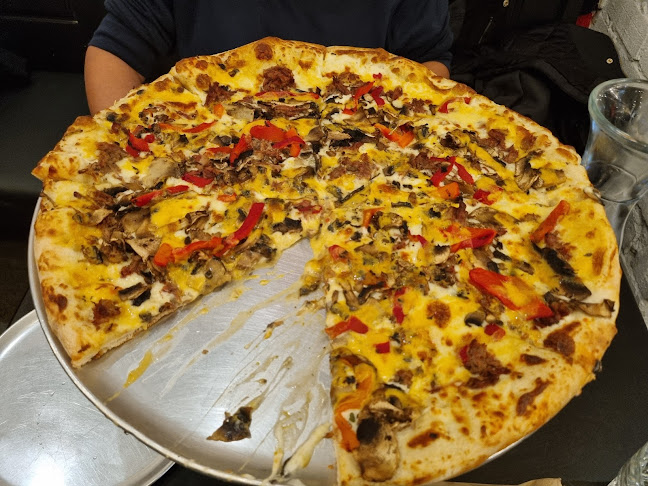 Mack Daddy's - Hospitality and gastronomy